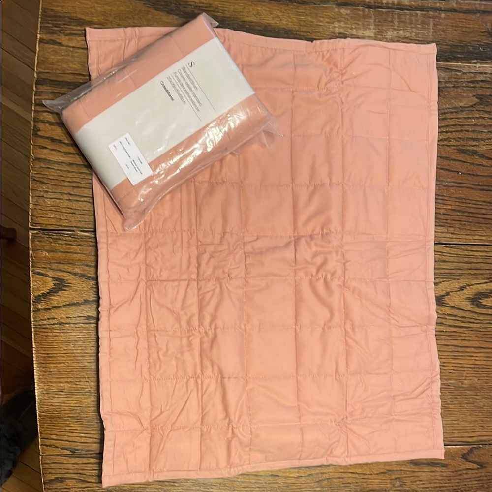 Crate & Barrel Organic Cotton Standard Shams in Mellow Blush